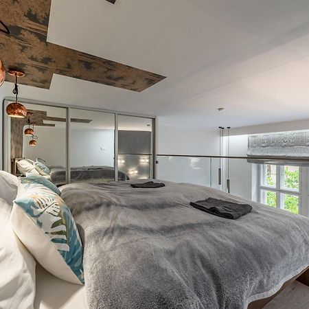 District 6Th Sense Apartment Будапеща Екстериор снимка